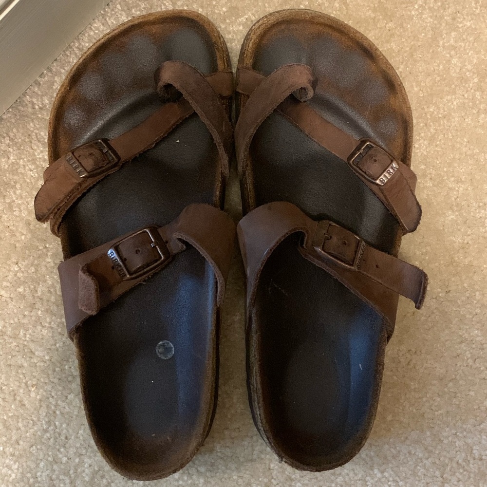 Birkenstock’s with toe hole